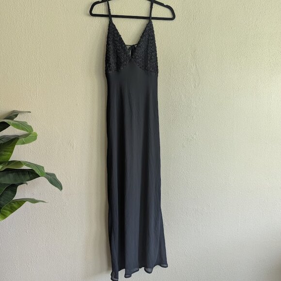 Wild Fable * Women’s Sleeveless Rosette Cup Maxi Dress * Size L – Black (NWT) 🖤 - Picture 3 of 7